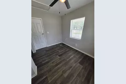 1807 E Waters Avenue, Tampa, FL 33604 - Photo 16