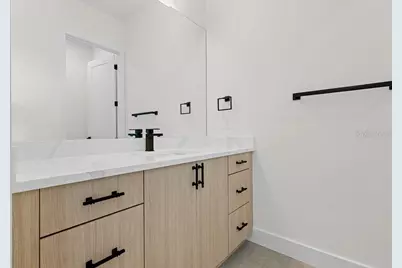 3202 W La Salle A Street #A, Tampa, FL 33607 - Photo 18