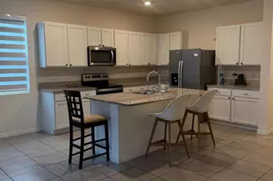 34272 Redwood Dawn Ln, Wesley Chapel, FL 33543 - Photo 6