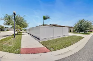12401 Streambed Dr, Riverview, FL 33579 - Photo 30