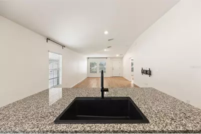 12401 Streambed Drive, Riverview, FL 33579 - Photo 8