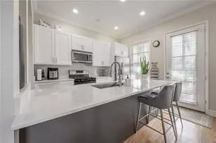 2920 2 Hansen Manor Ln, Tampa, FL 33611 - Photo 14