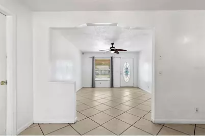 5923 Yorkshire Road, Tampa, FL 33634 - Photo 12