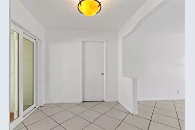 5923 Yorkshire Road, Tampa, FL 33634 - Photo 12