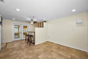 6701 Orchard Dr N, Saint Petersburg, FL 33702 - Photo 28