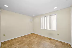 6701 Orchard Dr N, Saint Petersburg, FL 33702 - Photo 26