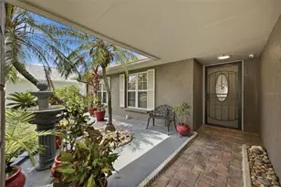 5113 Pennsbury Dr, Tampa, FL 33624 - Photo 4
