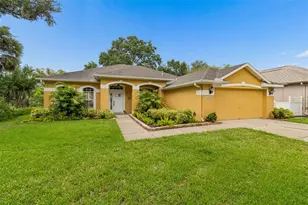 10035 Remington Dr, Riverview, FL 33578 - Photo 2