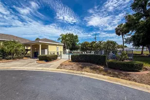 317 28th St W, Palmetto, FL 34221 - Photo 18
