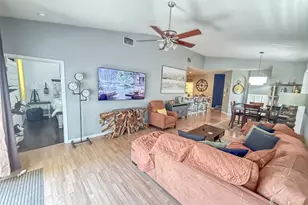 317 28th St W, Palmetto, FL 34221 - Photo 10