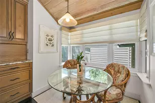 10497 Longwood Dr, Seminole, FL 33777 - Photo 20
