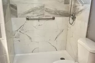 980 7th St NW, Largo, FL 33770 - Photo 10