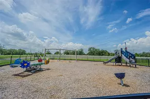 9213 Mission Bay Pl, Temple Terrace, FL 33637 - Photo 4