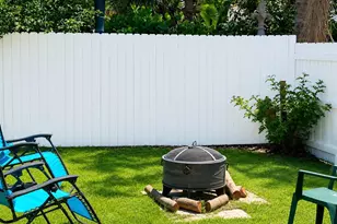 908 45th St E, Bradenton, FL 34208 - Photo 14