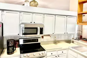 908 45th St E, Bradenton, FL 34208 - Photo 12