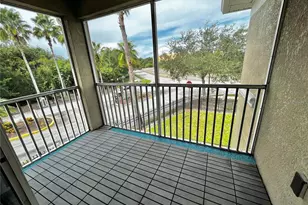 6011 Skydale Way, Riverview, FL 33578 - Photo 12