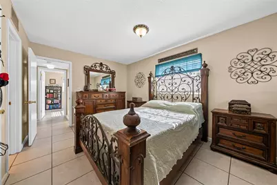 2208 Gardenia Way, Lehigh Acres, FL 33936 - Photo 6