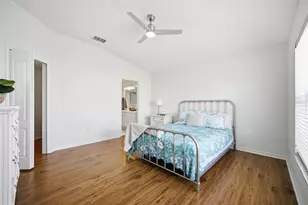 5240 Gato Del Sol Cir, Wesley Chapel, FL 33544 - Photo 22