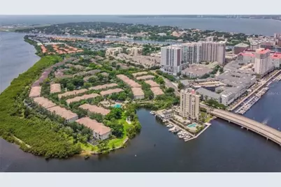 716 Promenade Place, Tampa, FL 33602 - Photo 4