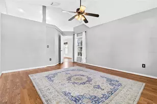 1239 Avonwood Ct, Lutz, FL 33559 - Photo 8