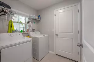 3615 Cat Mint St, Tampa, FL 33619 - Photo 12