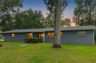 2720 SE 8th Ave, Ocala, FL 34471 - Photo 1