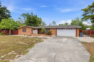 10744 Osceola Dr, New Port Richey, FL 34654 - Photo 4