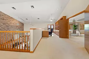 220 Harbor View Ln, Largo, FL 33770 - Photo 36