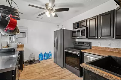 2221 8th Avenue N, Saint Petersburg, FL 33713 - Photo 12