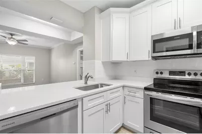 800 S Dakota Avenue #214, Tampa, FL 33606 - Photo 6