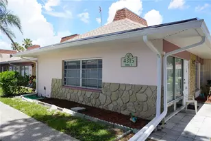 4315 Tahitian Gardens Cir, Holiday, FL 34691 - Photo 4