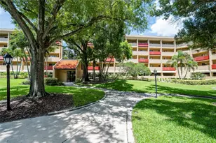 3062 Eastland Blvd, Clearwater, FL 33761 - Photo 4