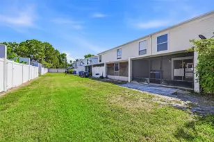 11906 Cypress Hill Cir, Tampa, FL 33626 - Photo 24