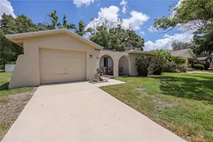 160 Meadowlark Dr, Safety Harbor, FL 34695 - Photo 2