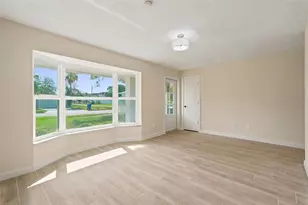 4700 Chancellor St NE, Saint Petersburg, FL 33703 - Photo 8