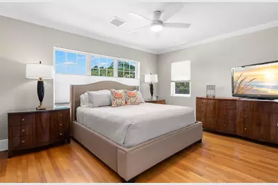 1125 11th Avenue NE, Saint Petersburg, FL 33705 - Photo 24