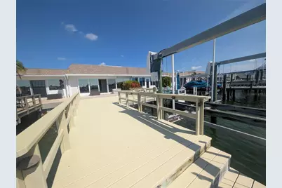 542 Boca Ciega Point Boulevard N #2108, Madeira Beach, FL 33708 - Photo 18