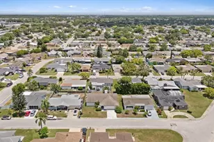 7025 Kingsway Dr, Port Richey, FL 34668 - Photo 16