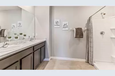 2422 Bender Drive, Zephyrhills, FL 33541 - Photo 12