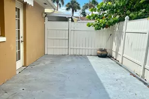 360 72nd Ave, Saint Petersburg, FL 33706 - Photo 12