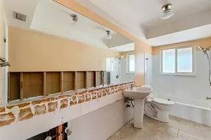 7905 11th Ave S, Saint Petersburg, FL 33707 - Photo 18