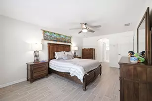 11020 Sage Thrasher Ave, Weeki Wachee, FL 34614 - Photo 32