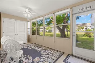 400 Glennes Ln, Dunedin, FL 34698 - Photo 8