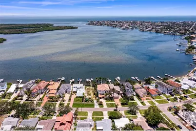 6527 Bayou Grande Blvd NE, Saint Petersburg, FL 33702 - Photo 22