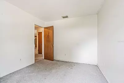 18425 Swan Lake Drive, Lutz, FL 33549 - Photo 34
