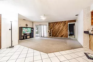 18425 Swan Lake Dr, Lutz, FL 33549 - Photo 26