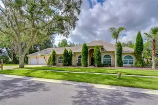 1009 Emerald Creek Dr, Valrico, FL 33596 - Photo 40