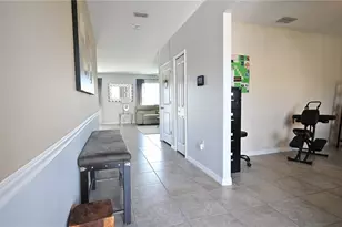 10509 Carloway Hills Dr, Wimauma, FL 33598 - Photo 6