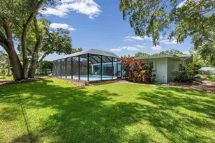 2285 Watrous Dr, Dunedin, FL 34698 - Photo 48