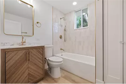 426 Fern Cliff Avenue, Tampa, FL 33617 - Photo 34